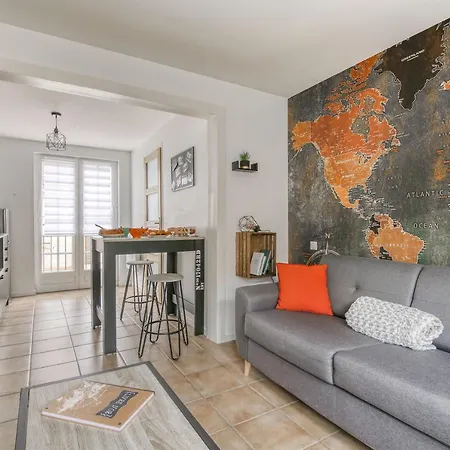 Superlogis Troyes - Little World - Studio Grand Confort - Netflix - Parking * Saint-Julien-les-Villas