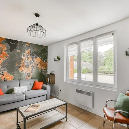 公寓 Superlogis Troyes - Little World - Studio Grand Confort - Netflix - Parking *