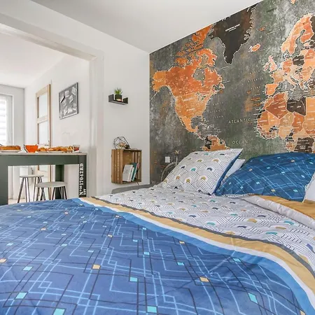 Superlogis Troyes - Little World - Studio Grand Confort - Netflix - Parking 公寓